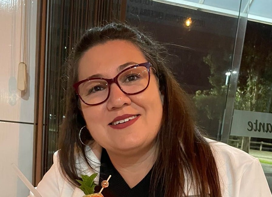 d6989ef3-116b-4e34-8949-9836a564e03a